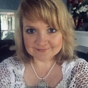 Meet your Posher, Angie